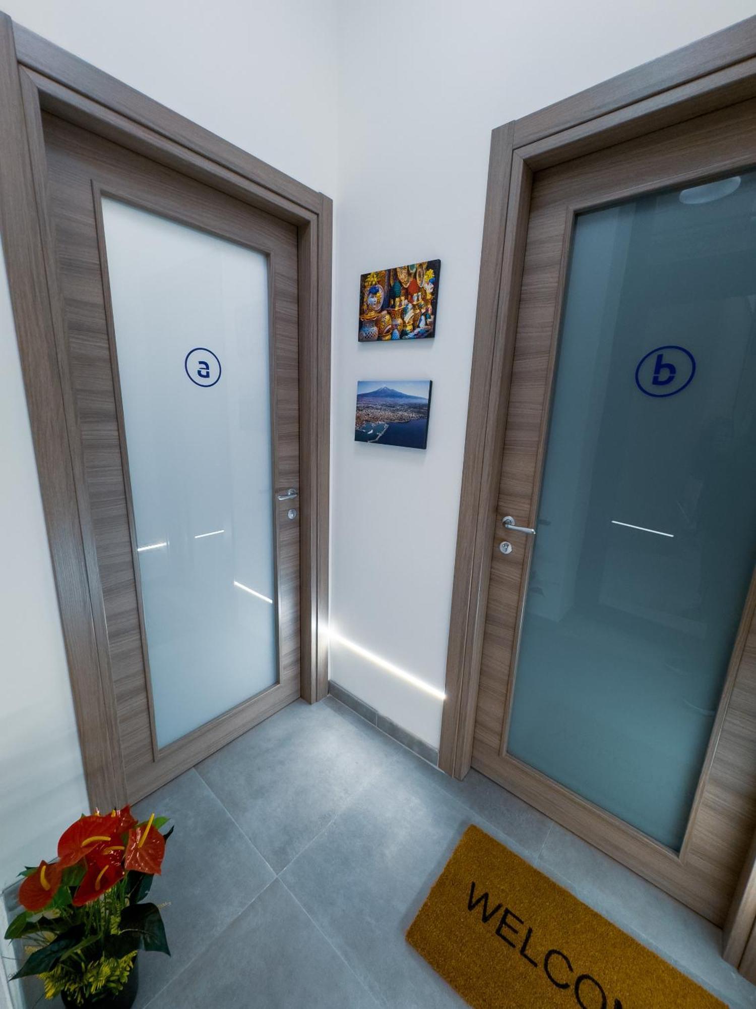 La Pescheria - Mini Apartments คาตาเนีย ภายนอก รูปภาพ